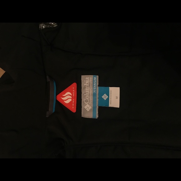 Columbia Titanium Omni-Tech Jacket - Picture 3 of 8